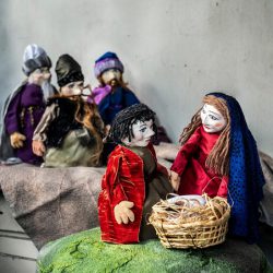 Täydet tyhjät kädet